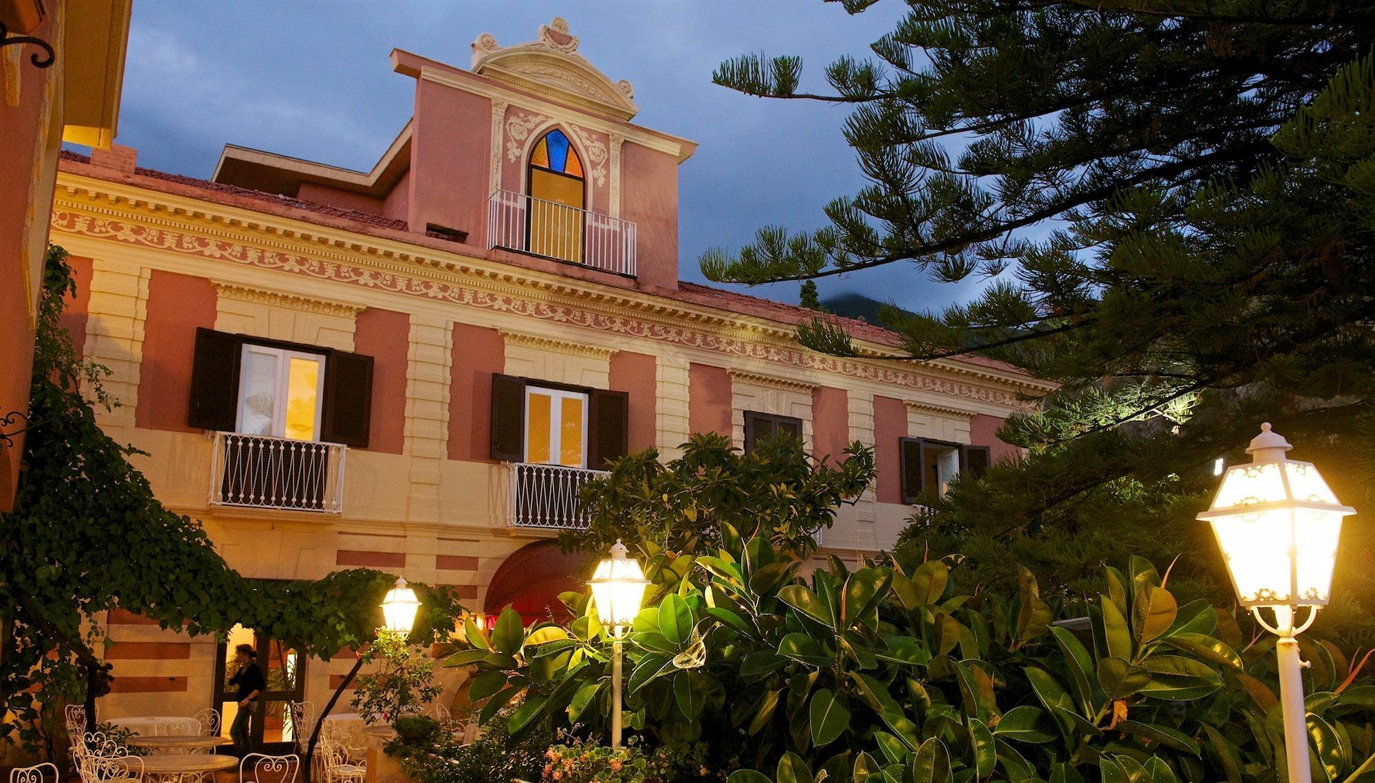 Romantic Hotel & Restaurant Villa Cheta Elite 마라테아 외부 사진